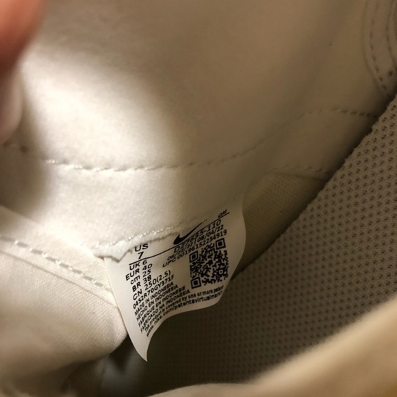 Nike SB Blazer Court Mid Premium Shoes Size 9.5 - Picture 8 of 8